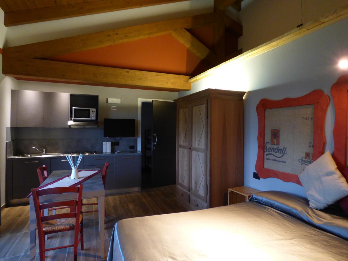 Agriturismo La Sforzata Collegno Eksteriør bilde